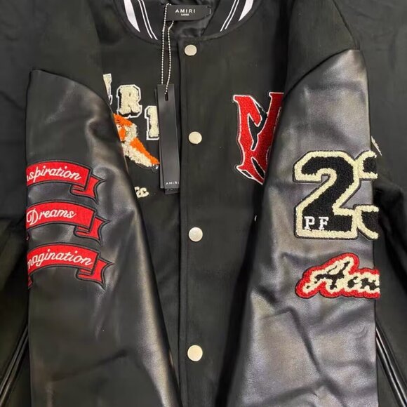 Men's Black and Navy Jacket - Picture 2 of 4